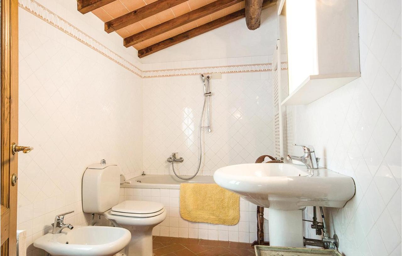 Stunning Home In Molino Del Piano Fi With Wifi Экстерьер фото