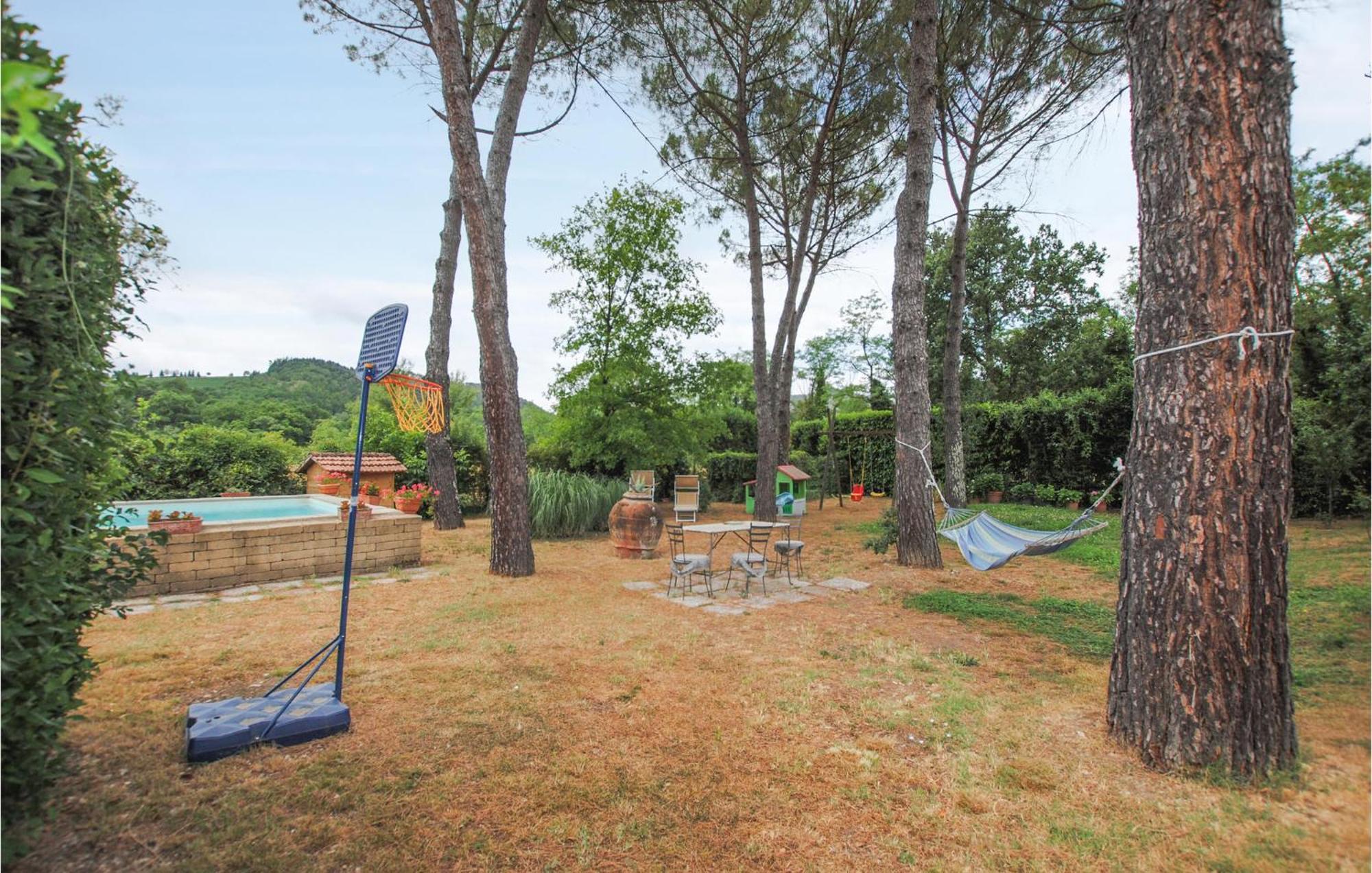 Stunning Home In Molino Del Piano Fi With Wifi Экстерьер фото